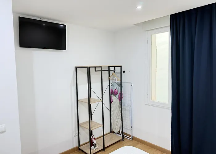 Apartamentos Day Madrid CORREDERA Centro Gran Via Sol Malasaña